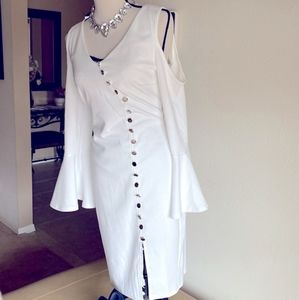 White Medium Venus Cold Shoulder Dress. NWOT (Slip attached to Dress)